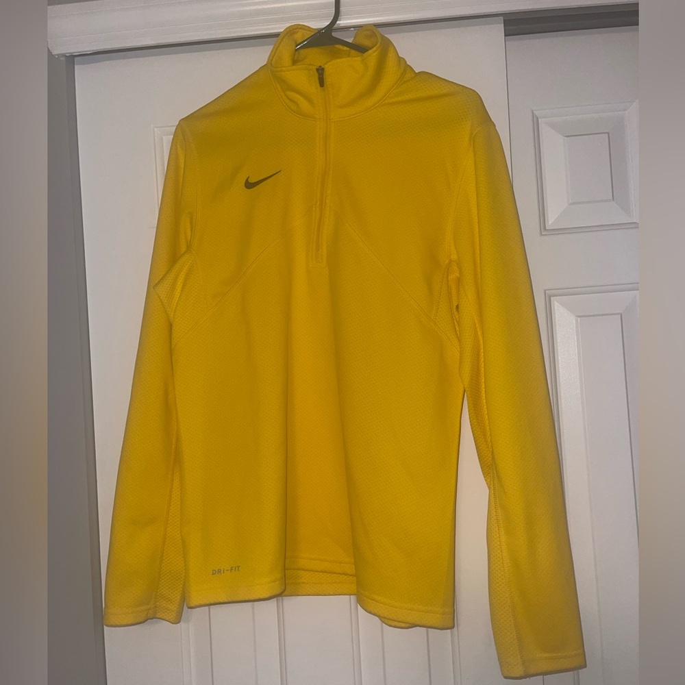 Women’s Nike Quarter Zip